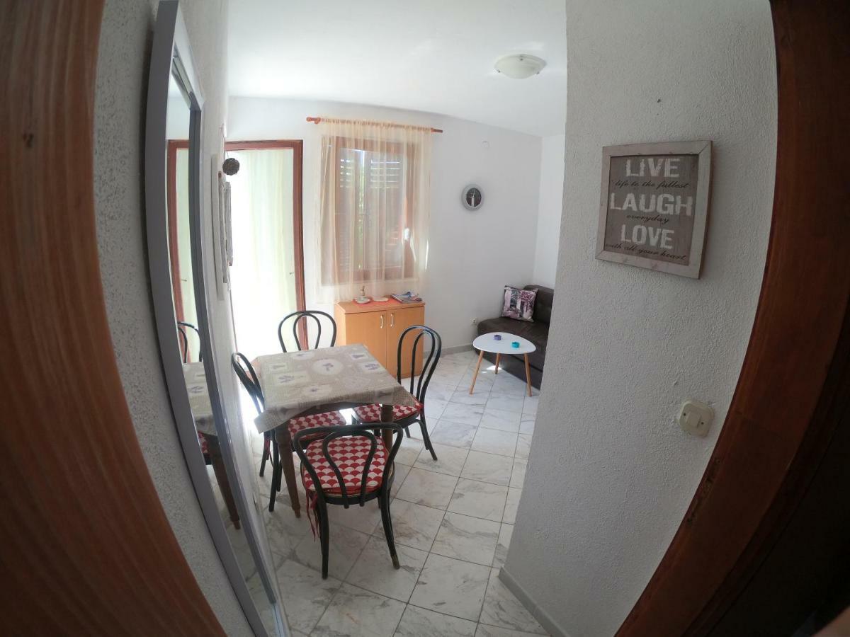 Apartments Delibasic Rogoznica  Kültér fotó